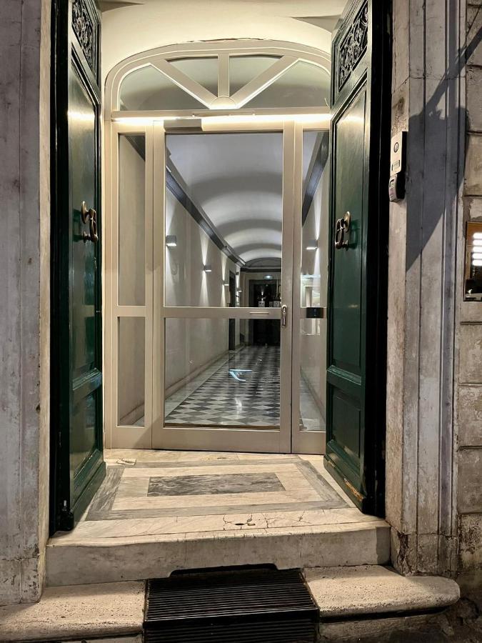 Trinita' Dei Monti New Apt In The Heart Of Roma Esterno foto